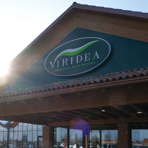 Taglio del nastro per il nuovo Viridea Garden Center di Castenedolo